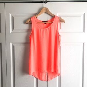 ❗️SOLD❗️Express Open Back Tank